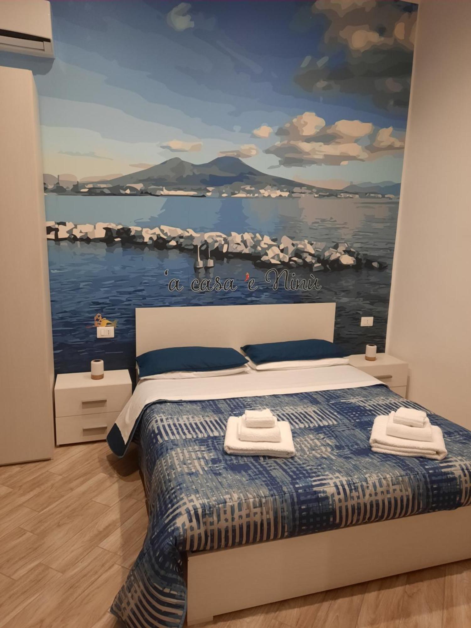 'A Casa 'E Ninu Casa Vacanze Napoli Eksteriør billede